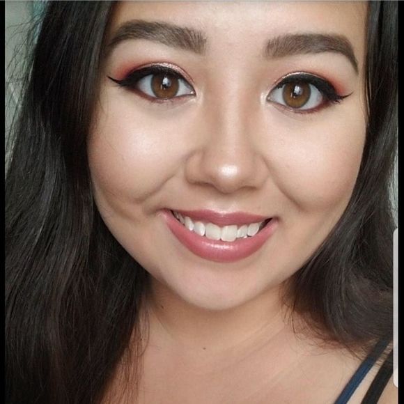 Meet your Posher, Maria - Picture 1 of 1